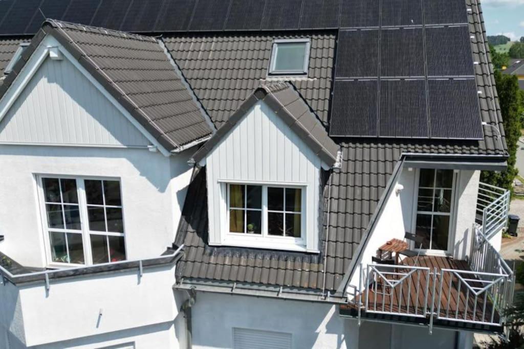 Ferienwohnung Fischer Mit E-Ladestation Direkt Am Haus Schwarzenberg  Exterior photo